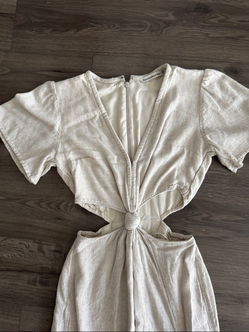 Abercrombie & Fitch Knot Front Cutout Midi Dress in Light Beige xs petite - Picture 5 of 6